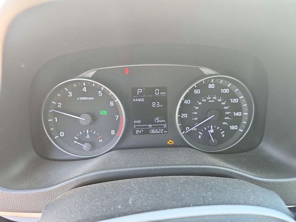 2017 HYUNDAI ELANTRA SE Base — ODOM