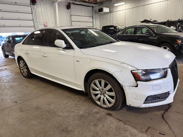 2015 AUDI A4 — Passenger 3/4