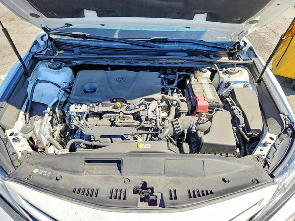 2018 TOYOTA CAMRY LE/SE/XLE/XSE — Engine bay