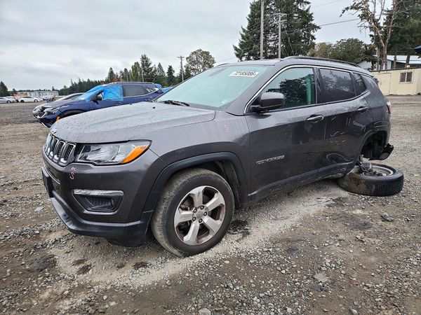 2018 JEEP COMPASS — Front 3/4