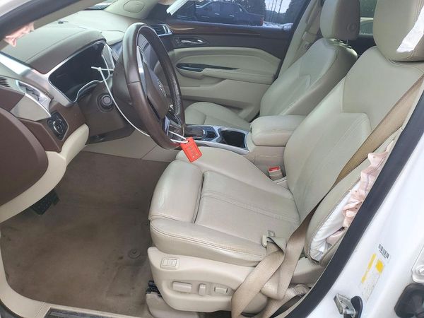 2014 CADILLAC SRX Performance — DENT