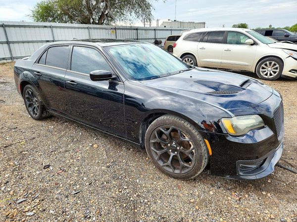 2019 CHRYSLER 300 300S — Passenger 3/4