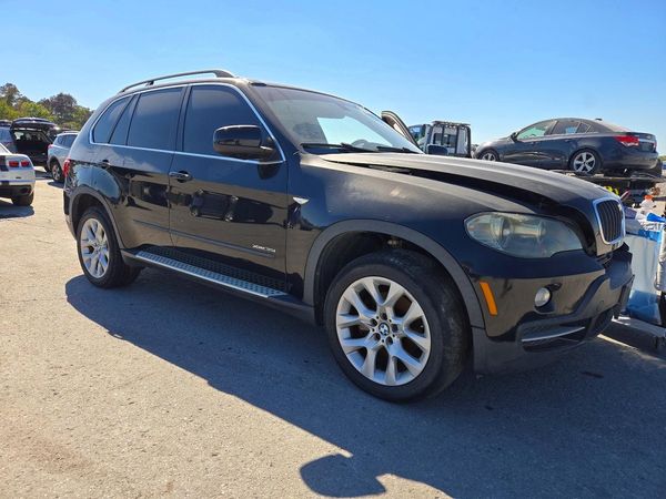 2013 BMW X5 xDrive35i — Passenger 3/4