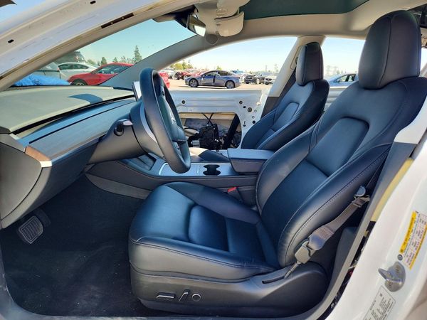 2023 TESLA MODEL 3 — DENT