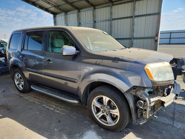 2015 HONDA PILOT SE — Passenger 3/4