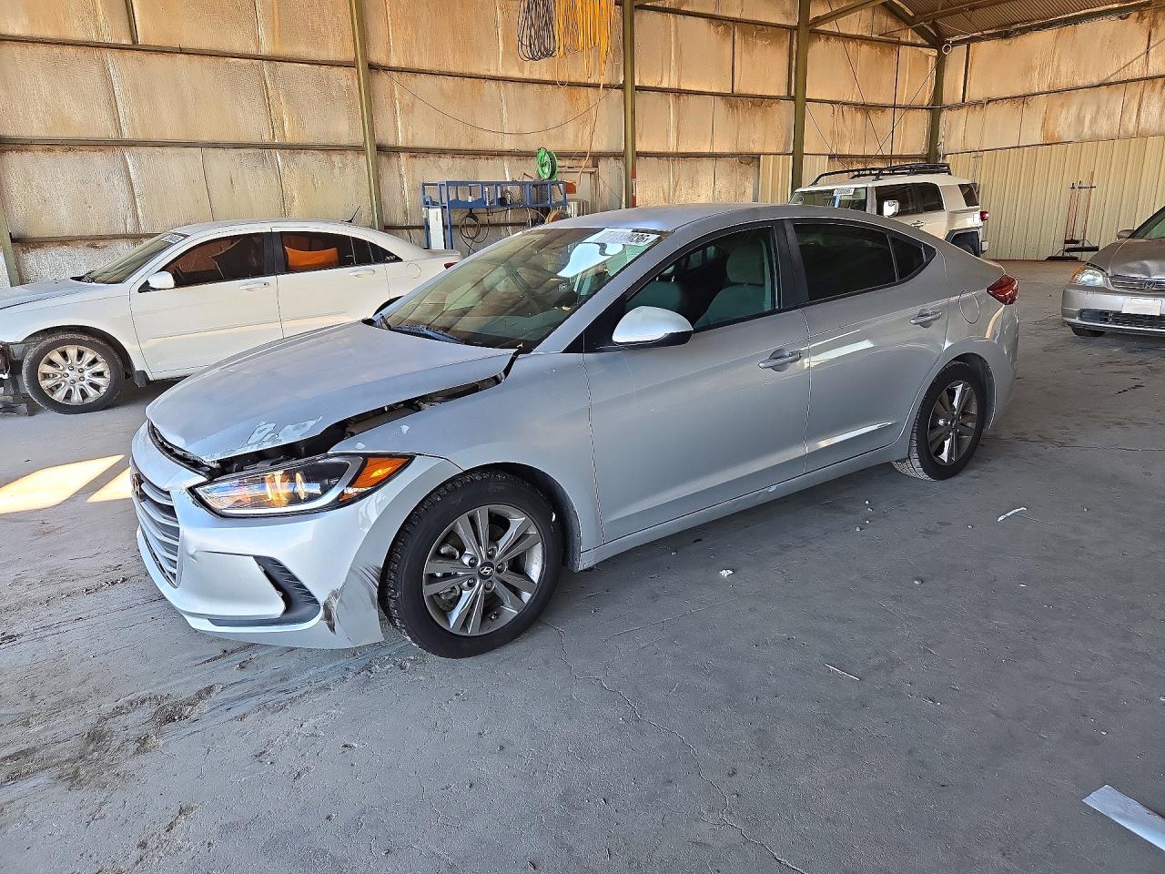 2018 HYUNDAI ELANTRA — Front 3/4