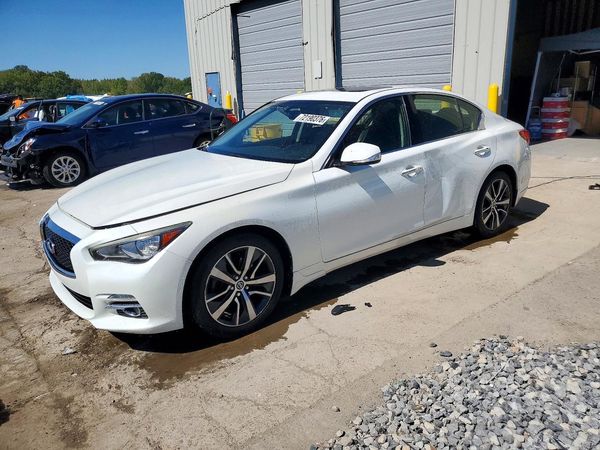 2015 INFINITI Q50 — DSFA — Front 3/4