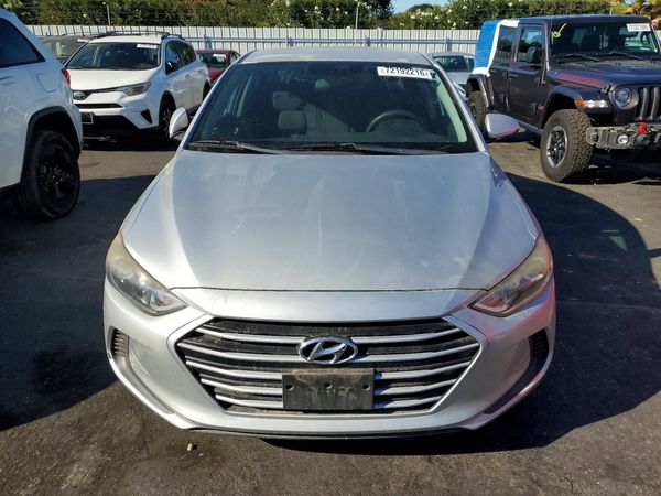 2017 HYUNDAI ELANTRA SE Base — DIRF