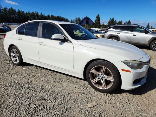 2013 BMW 3 SERIES — Passenger 3/4
