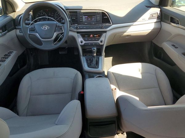 2017 HYUNDAI ELANTRA SE Base — CKPT
