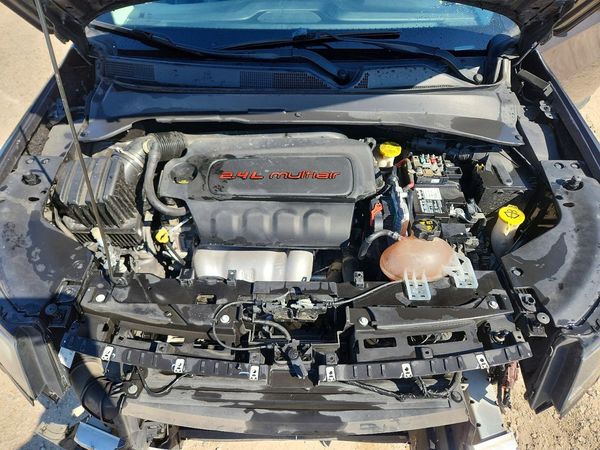 2021 JEEP COMPASS — Engine bay
