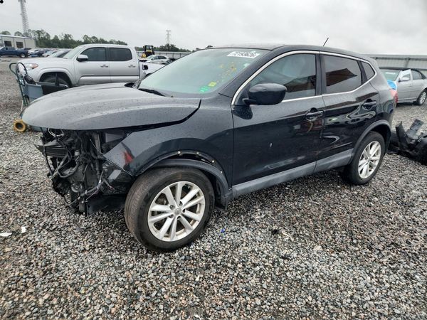 2018 NISSAN ROGUE — Front 3/4