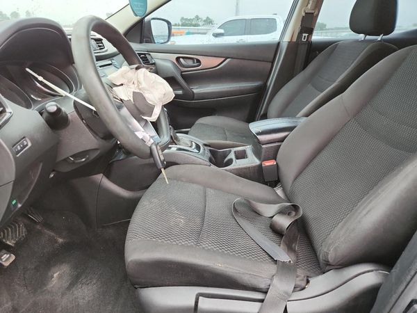 2018 NISSAN ROGUE — DENT