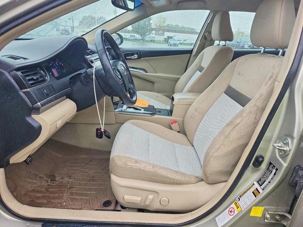 2014 TOYOTA CAMRY SOLA Hybrid — DENT