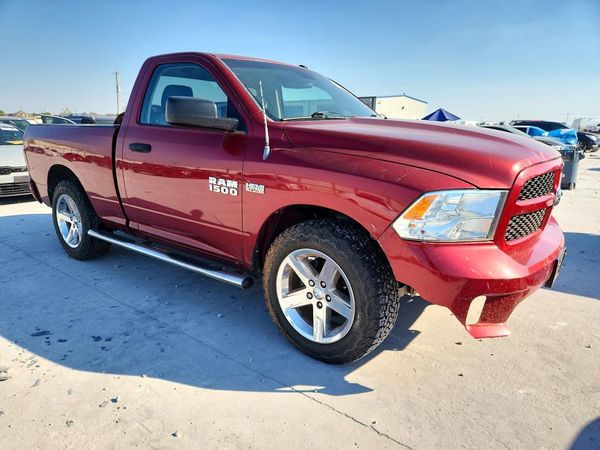 2014 RAM 1500 ST — Passenger 3/4