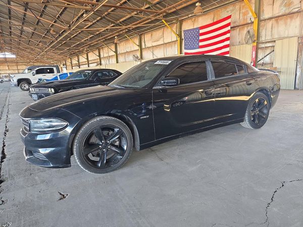 2016 DODGE CHARGER R/T — Front 3/4