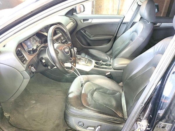 2013 AUDI A4 quattro Premium — DENT