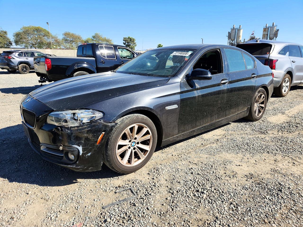 2015 BMW 528 — Front 3/4