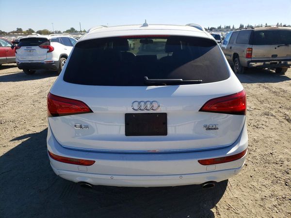 2017 AUDI Q5 quattro Premium Plus — DIRR