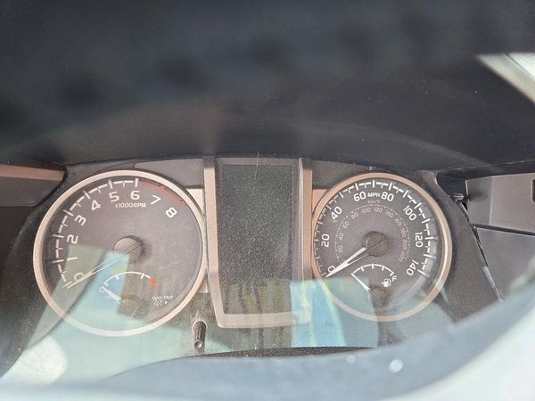2017 TOYOTA TACOMA — ODOM
