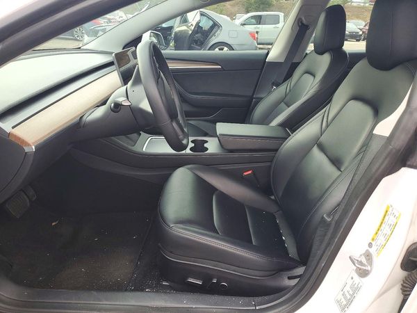 2022 TESLA MODEL 3 — DENT