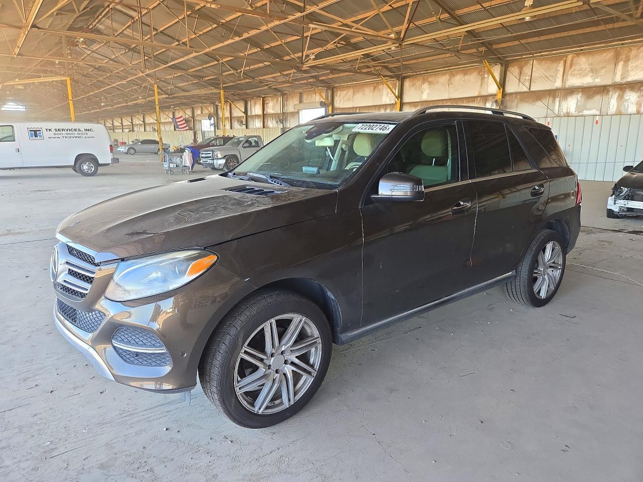 2016 MERCEDES-BENZ GLE GLE350 — Front 3/4