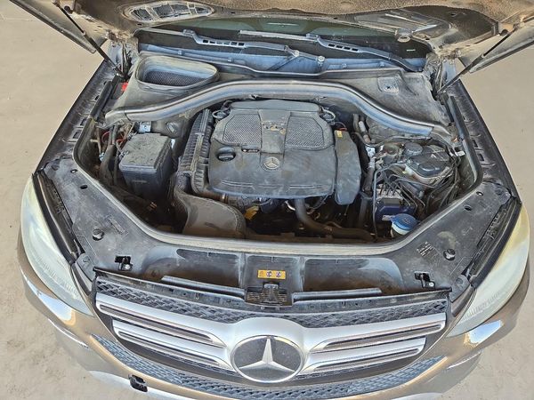 2016 MERCEDES-BENZ GLE GLE350 — Engine bay