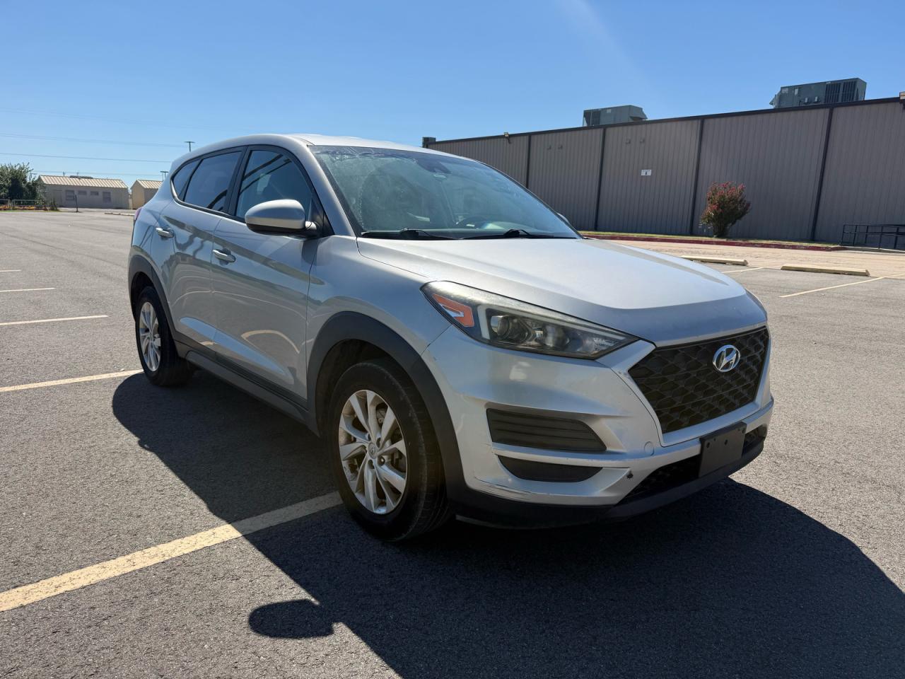 2020 HYUNDAI TUCSON SE