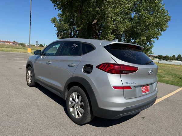 2020 HYUNDAI TUCSON SE