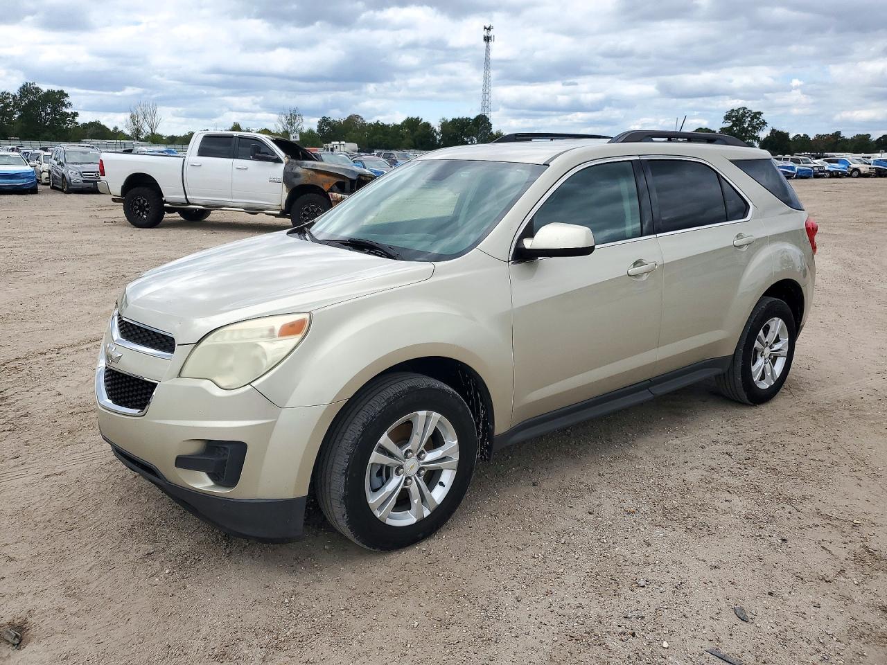 2015 CHEVROLET EQUINOX 1LT — Front 3/4