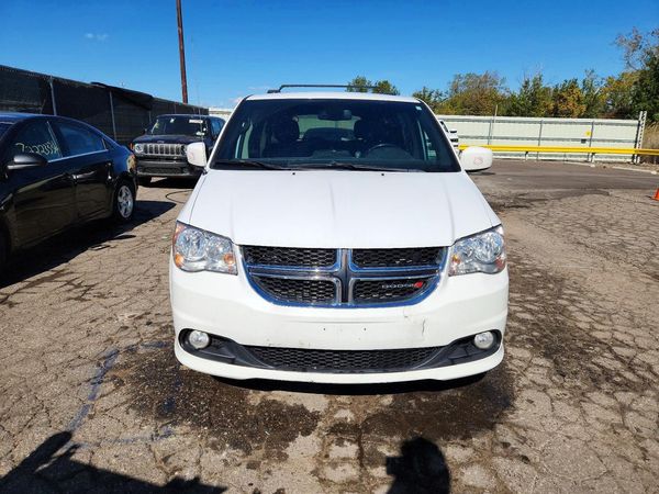 2019 DODGE GRAND CARAVAN SXT — DIRF