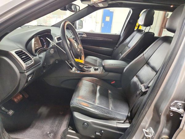 2018 JEEP GRAND CHEROKEE Limited — DENT