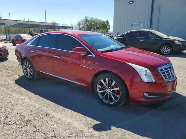 2013 CADILLAC XTS Base — Passenger 3/4