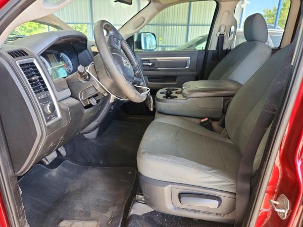 2014 RAM 1500 SLT — DENT
