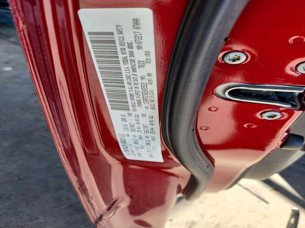 2014 RAM 1500 SLT — VINS