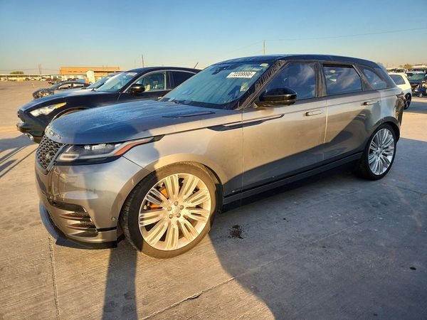 2018 LAND ROVER RANGEROVER R-Dynamic SE — Front 3/4