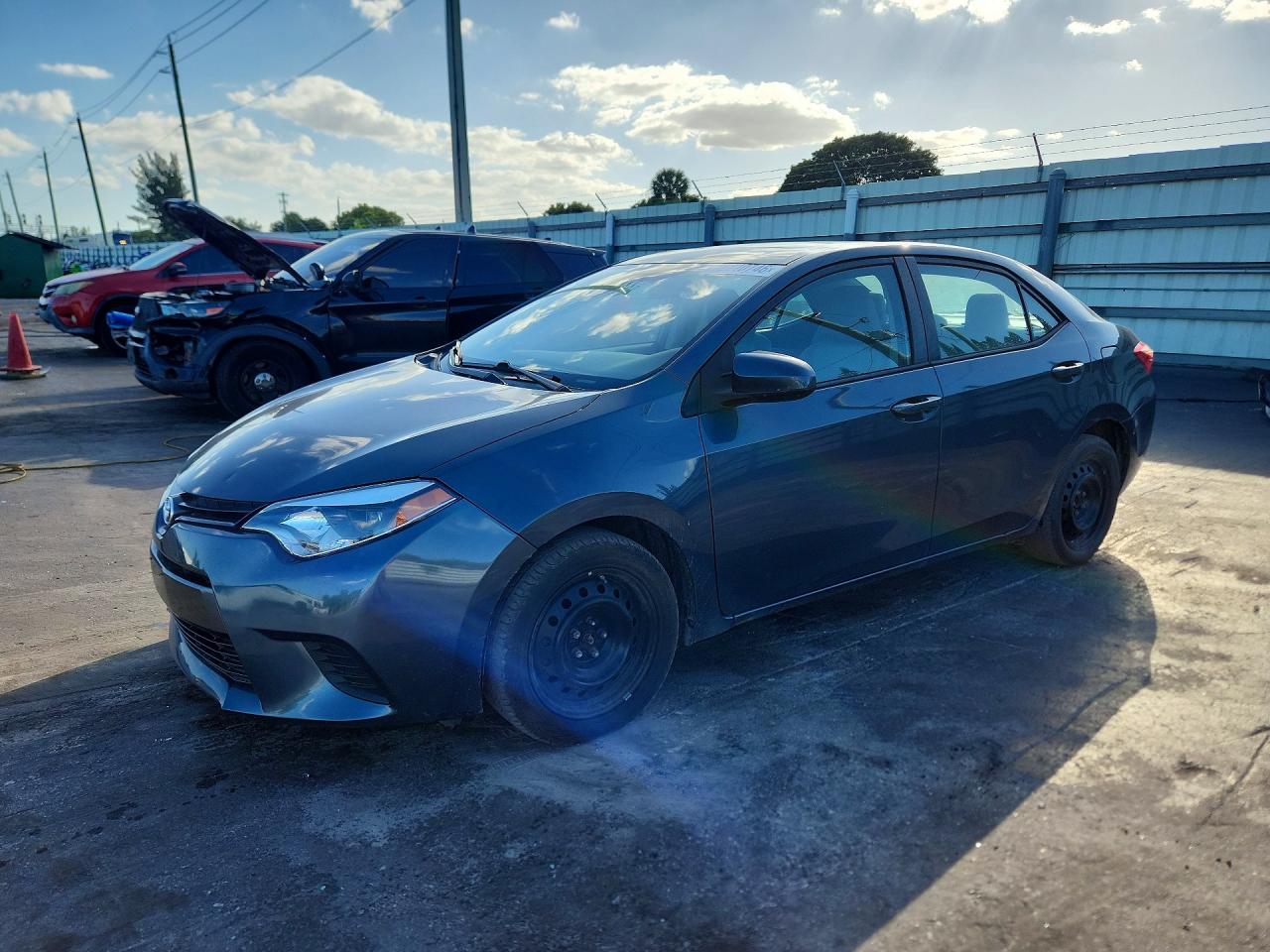 2015 TOYOTA COROLLA L/LE — Front 3/4