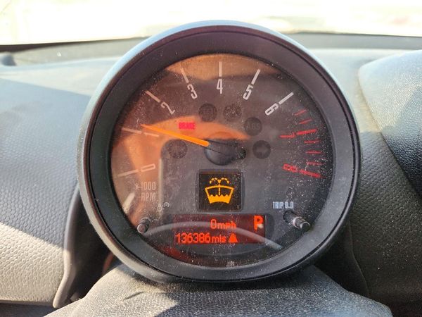 2015 MINI COOPER — ODOM