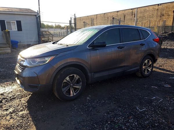 2017 HONDA CRV LX — Front 3/4