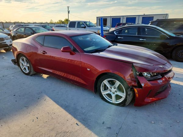 2017 CHEVROLET CAMARO 1LT — Passenger 3/4