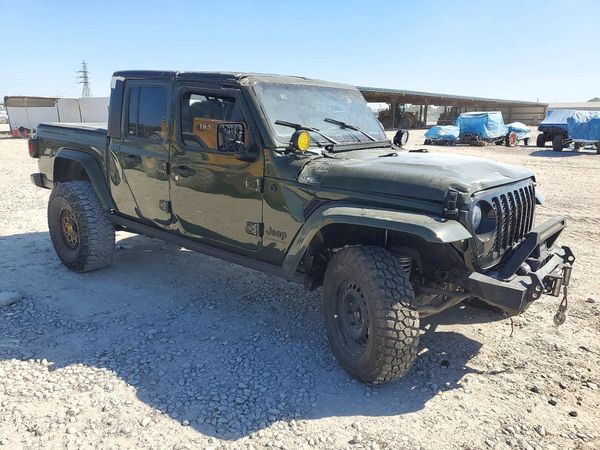 2023 JEEP GLADIATOR Sport — Passenger 3/4