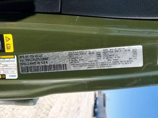 2023 JEEP GLADIATOR Sport — VINS