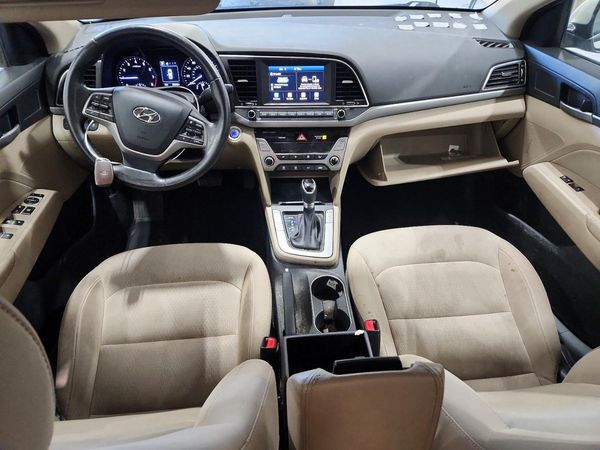 2017 HYUNDAI ELANTRA — CKPT