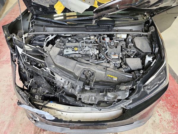 2025 TOYOTA PRIUS — Engine bay