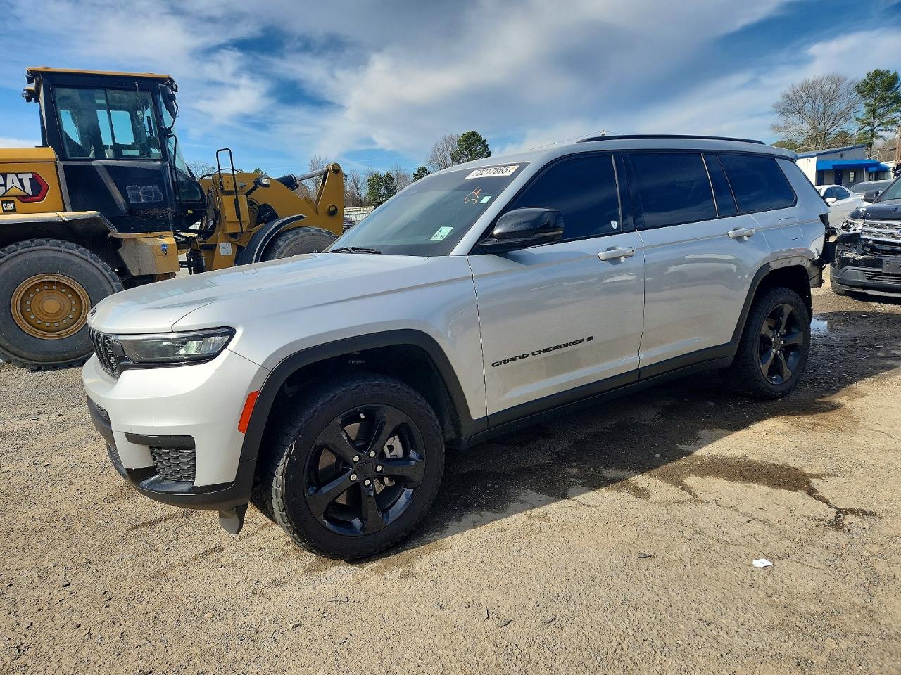 2023 JEEP GRAND CHEROKEE L LAREDO 4X4