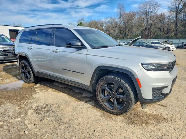 2023 JEEP GRAND CHEROKEE L LAREDO 4X4