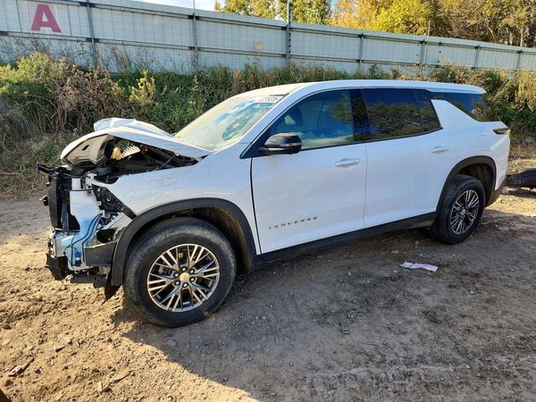 2024 CHEVROLET TRAVERSE LS — Front 3/4