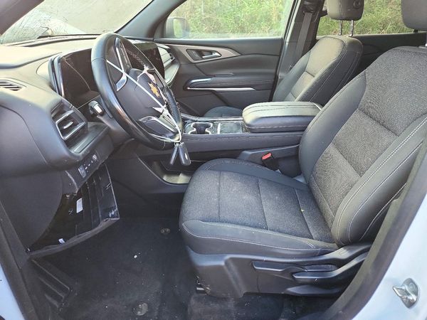 2024 CHEVROLET TRAVERSE LS — DENT