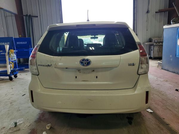 2016 TOYOTA PRIUS — DIRR