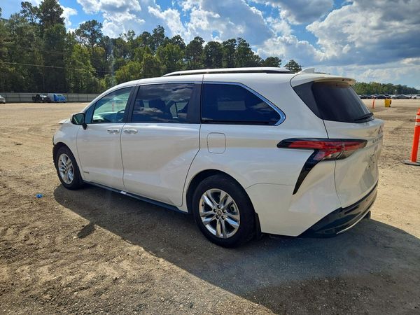 2021 TOYOTA SIENNA Limited — DSRA